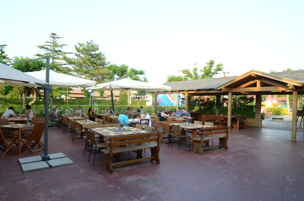 Villaggio San Francesco - Adria Holiday Mobile Homes Duna Verde Ngoại thất bức ảnh